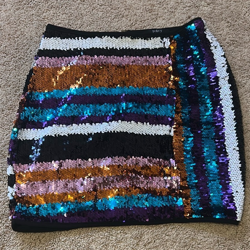 Privy Sequin Mini Skirt Black and Blue - Picture 9 of 11